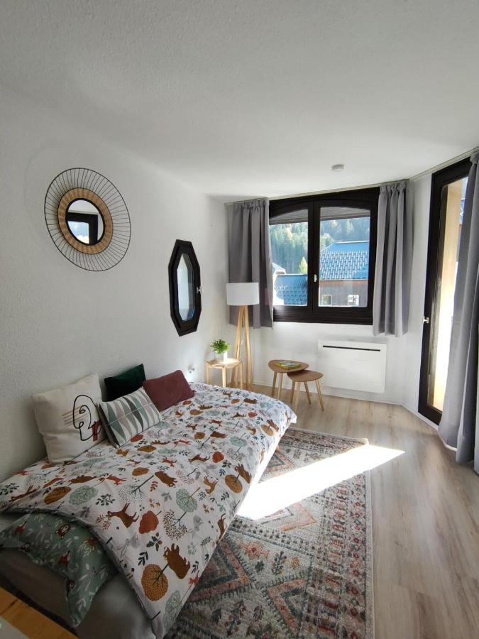 Ferienwohnung Superbe 2 Pieces, Centre Vue Mont-Blanc Avec Balcon Et Parking Gratuit Chamonix Exterior foto